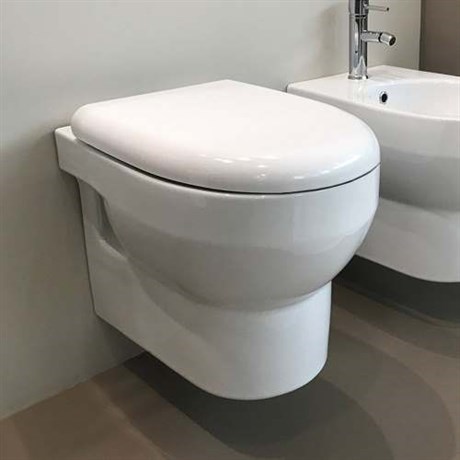 SM013 Althea Smart Rim подвесной унитаз с безободковой системой смыва