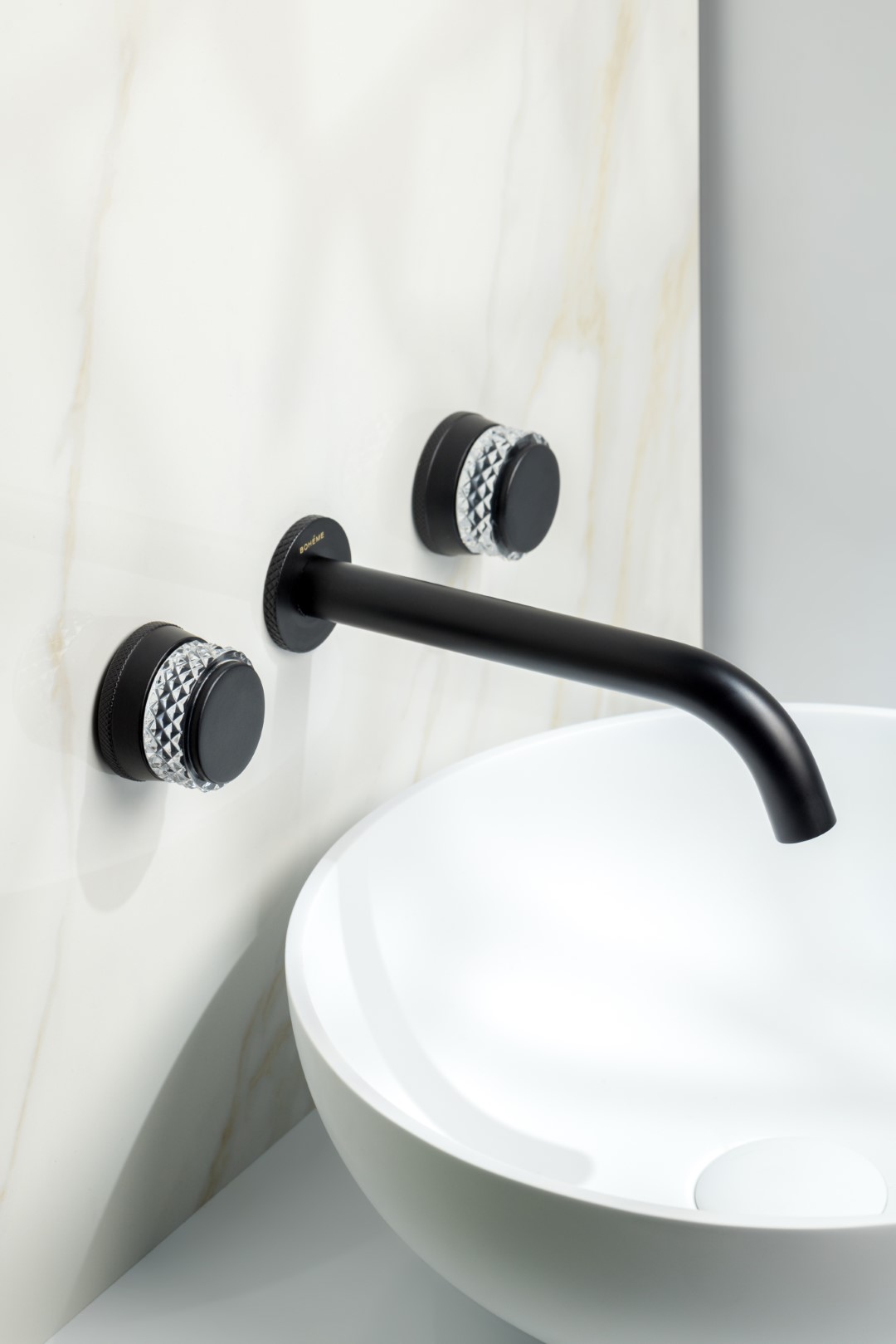 Смеситель из стены AURA на 3 отв. BLACK 152-2-B-A