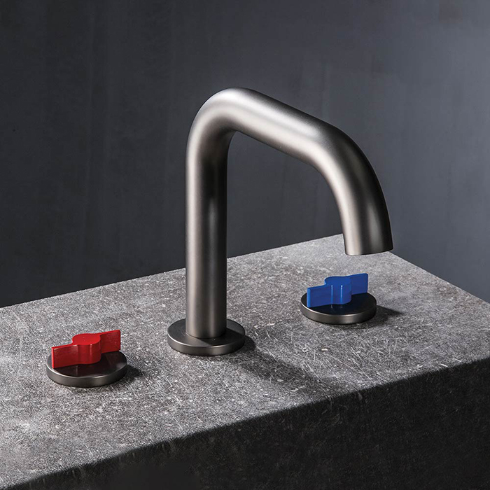 Gattoni GAS Смеситель для раковины на 3 отв., в комплекте цвет: Grey anthracite/красный/синий GS99/31SGR0