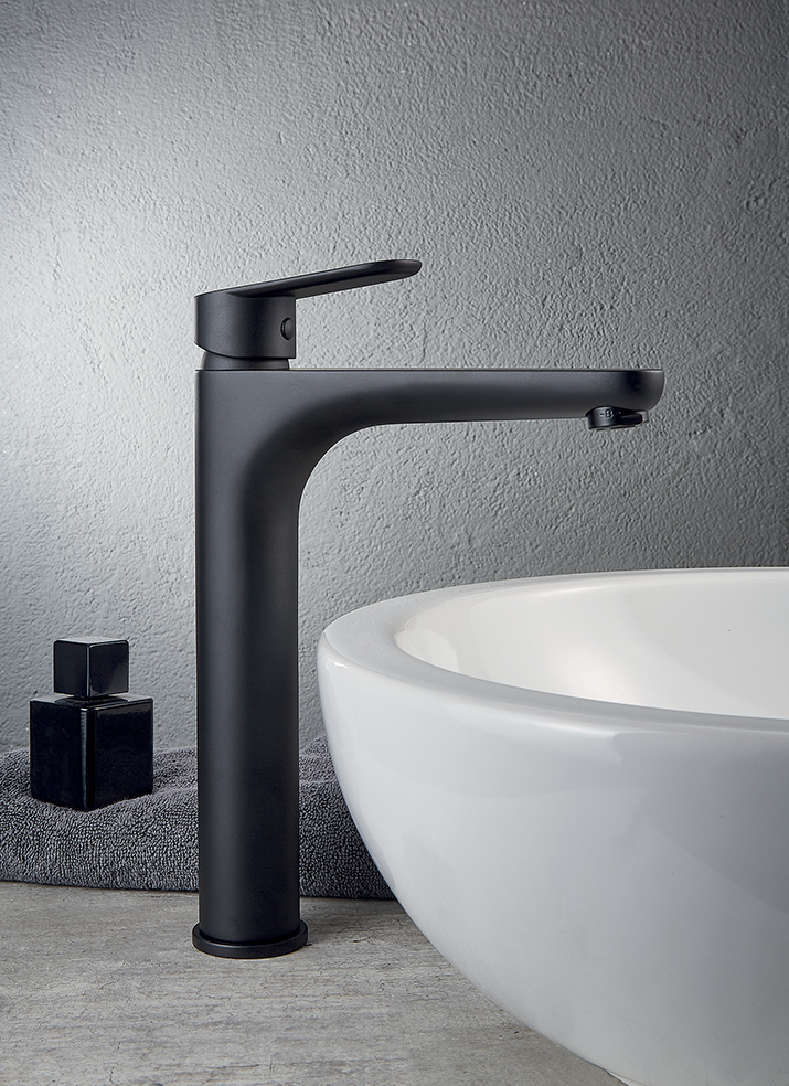 Смеситель для раковины Fiore KEVON BLACK MATT 81NN8119, черный